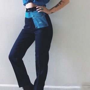 Vintage Levi’s high waisted pocket jeans hot af